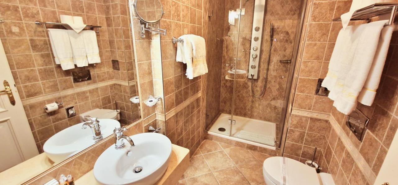 General Boutique Hotel & Wellness Прага Екстериор снимка