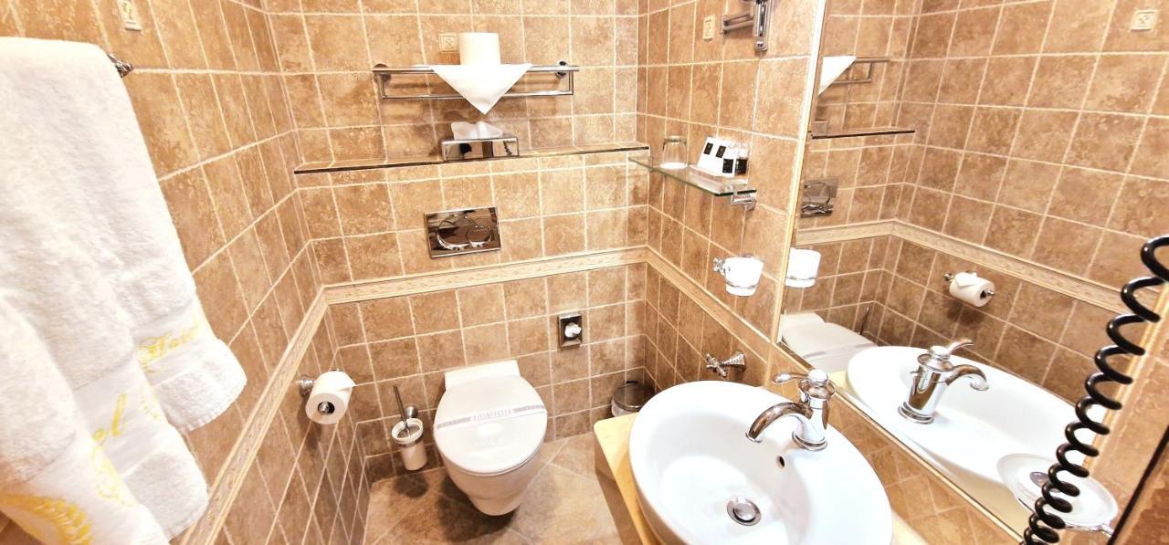General Boutique Hotel & Wellness Прага Екстериор снимка