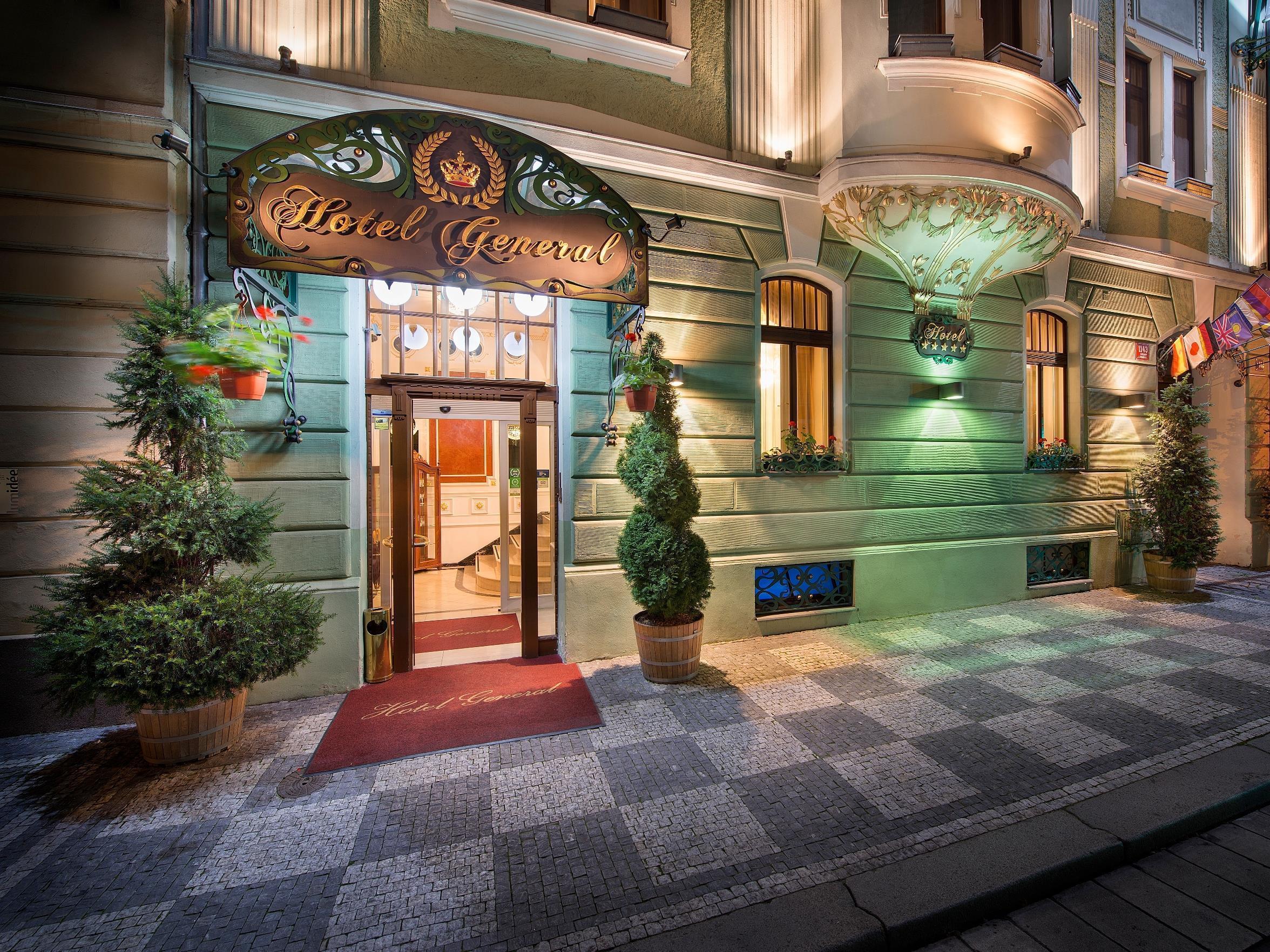 General Boutique Hotel & Wellness Прага Екстериор снимка