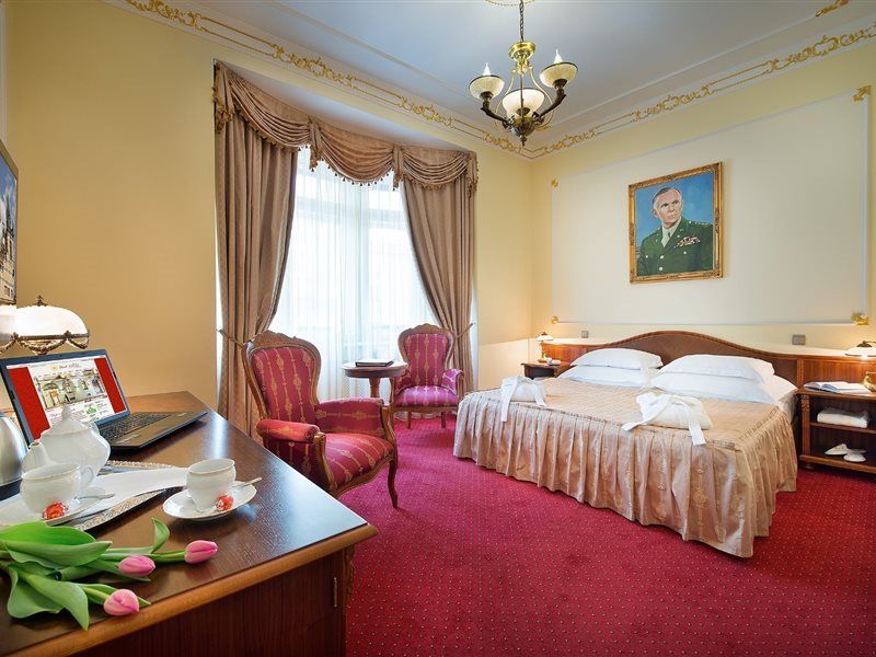 General Boutique Hotel & Wellness Прага Екстериор снимка