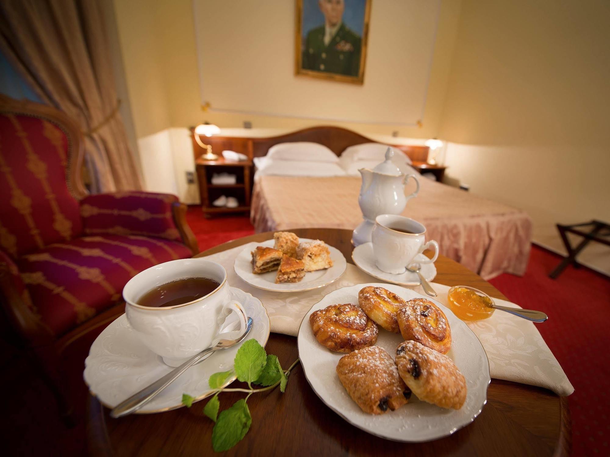 General Boutique Hotel & Wellness Прага Екстериор снимка