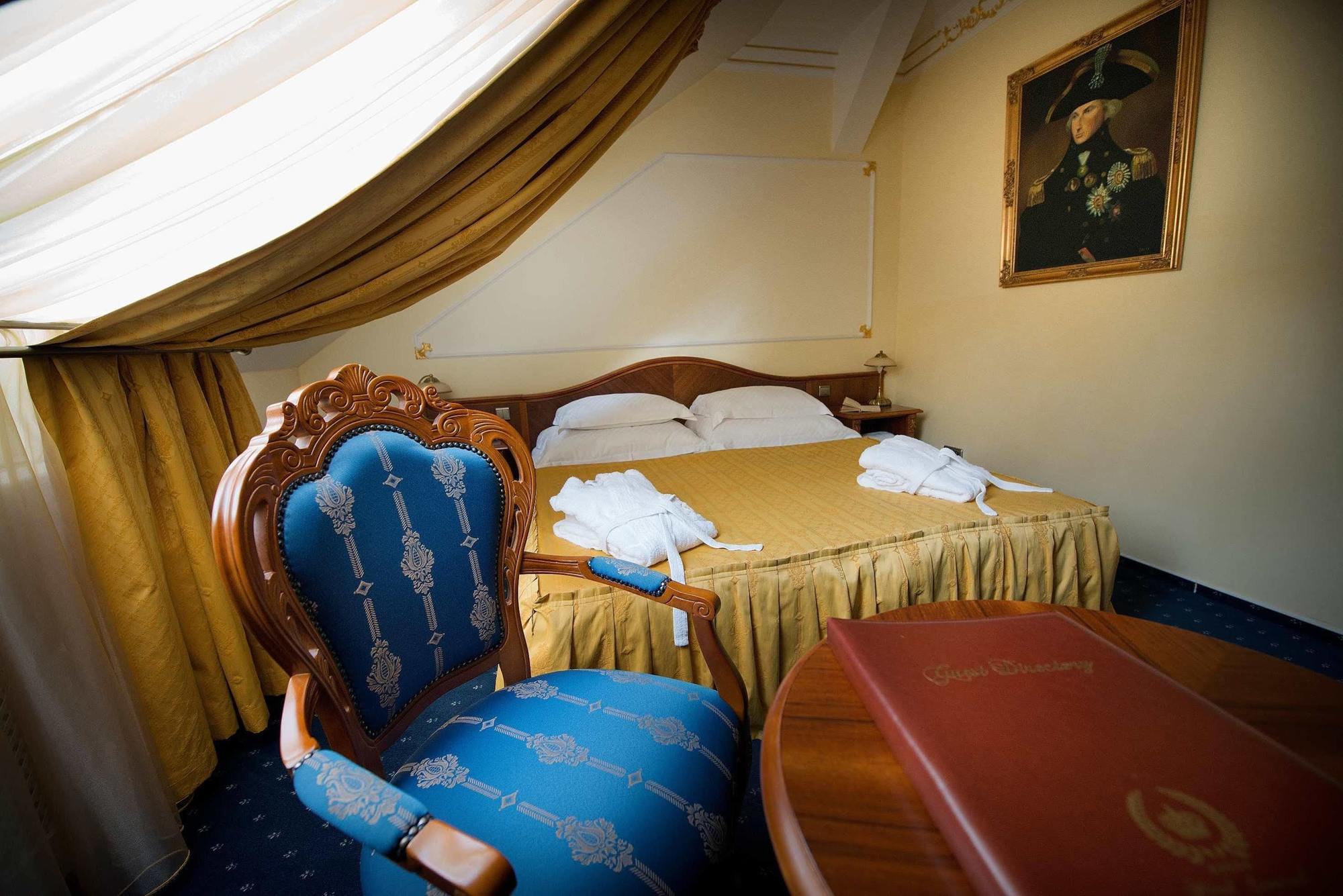 General Boutique Hotel & Wellness Прага Екстериор снимка