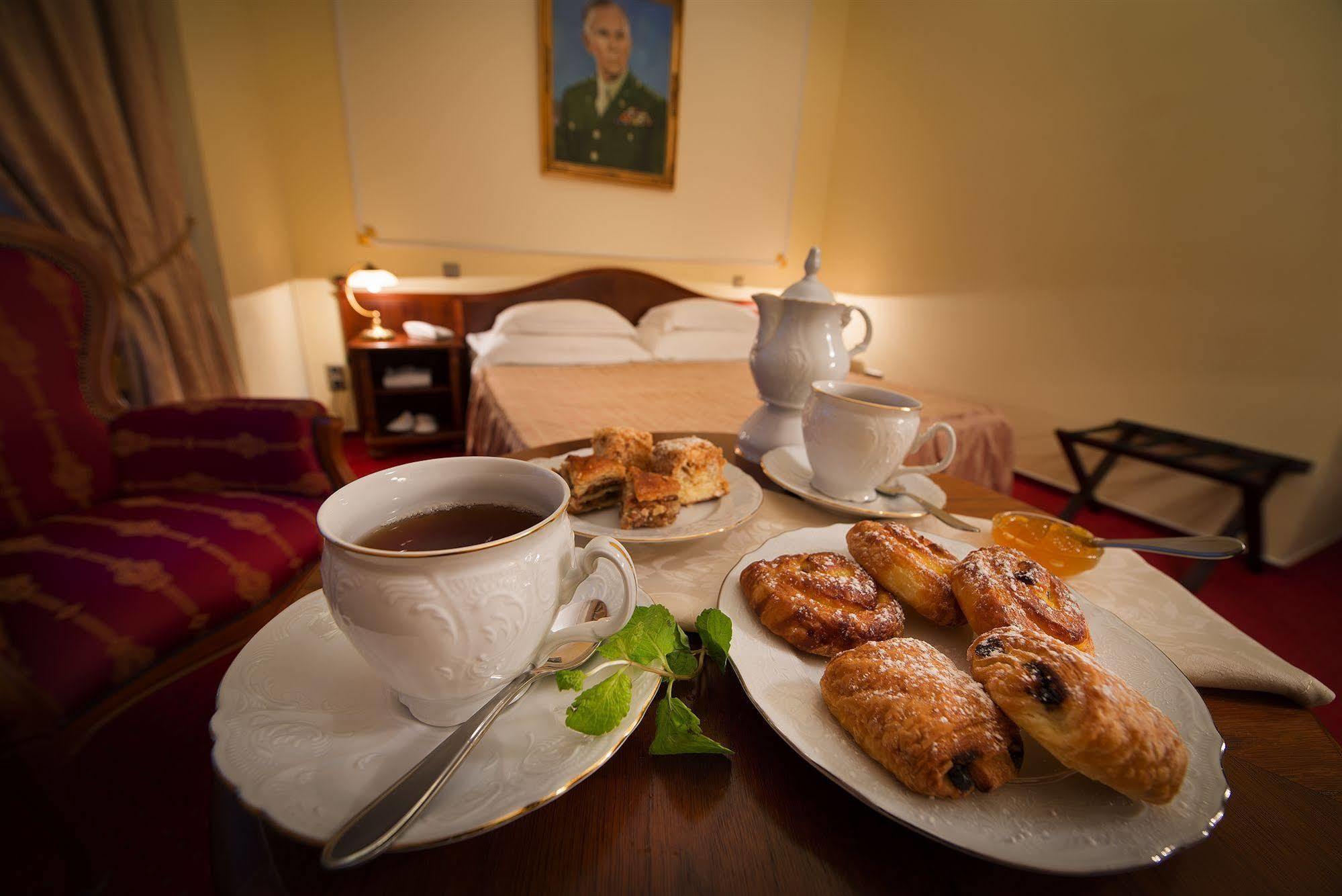 General Boutique Hotel & Wellness Прага Екстериор снимка