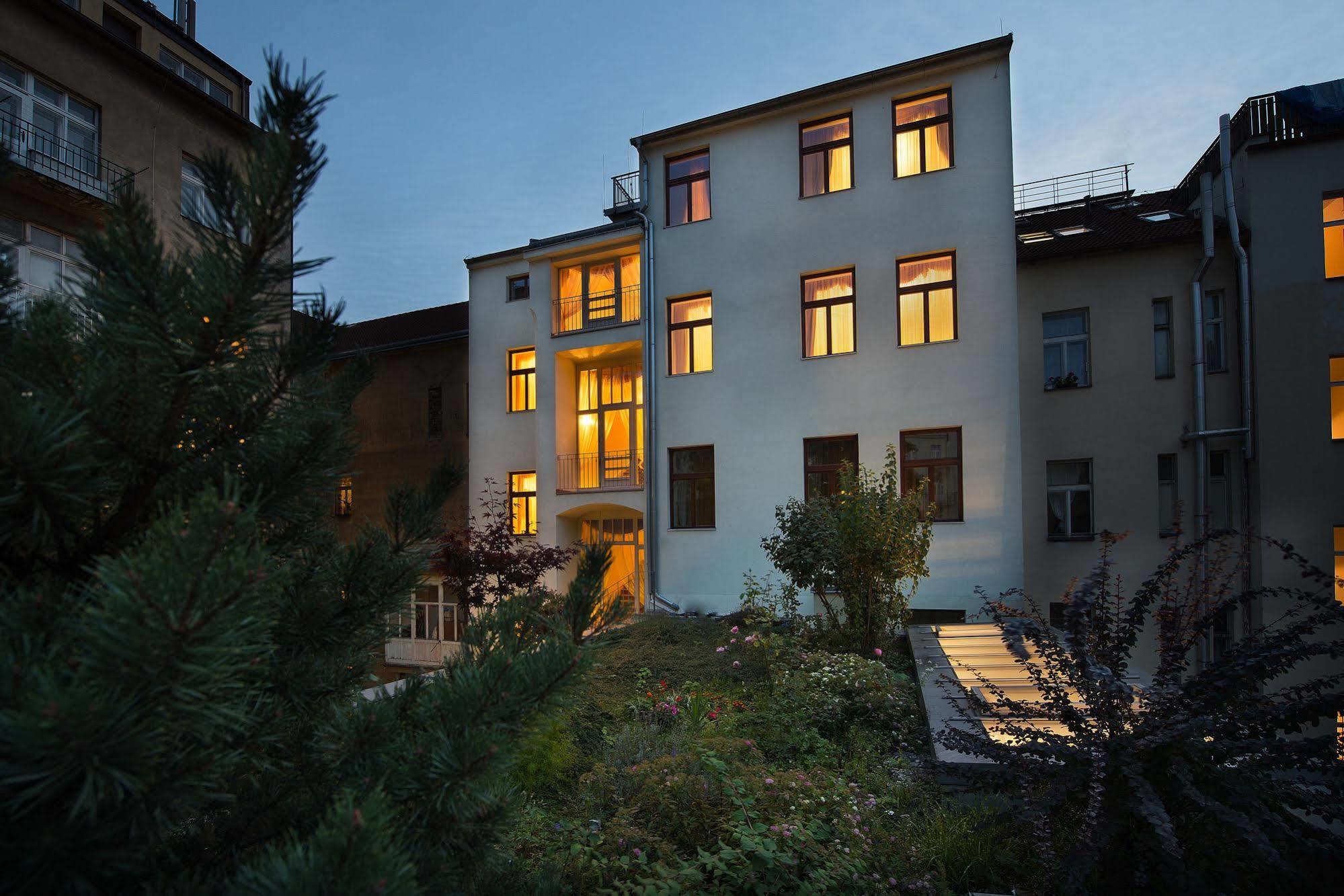 General Boutique Hotel & Wellness Прага Екстериор снимка