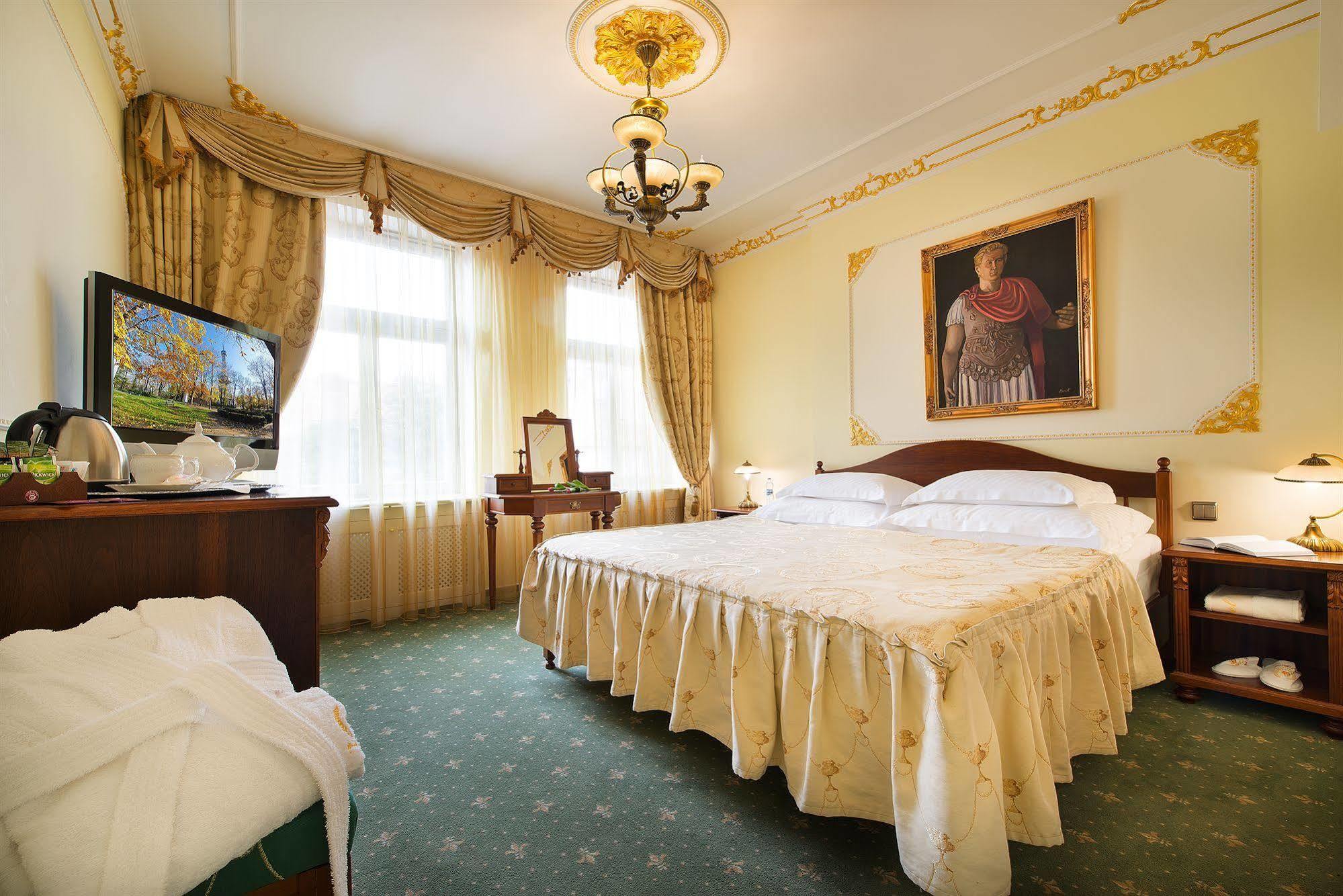 General Boutique Hotel & Wellness Прага Екстериор снимка